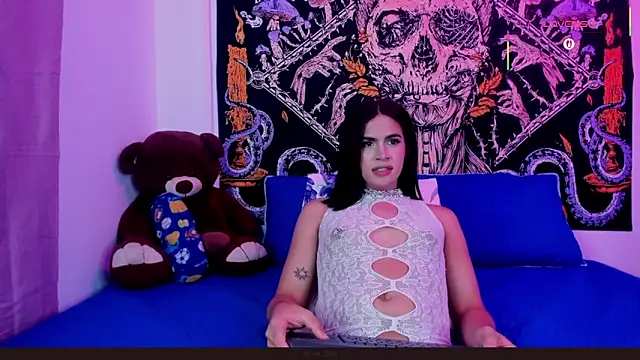 Snapshot of Mafer_Osorio chatting on 09.13.25 Mafer Osorio online show from 09.13.25