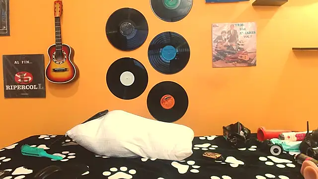 meisevil77 online show from 10.04.25