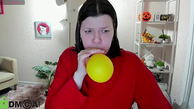 Michele Greenn online show from 12.02.25