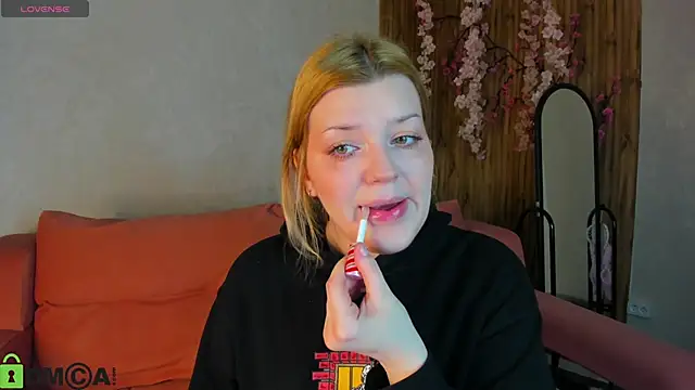 Michele Greenn online show from 03.25.26