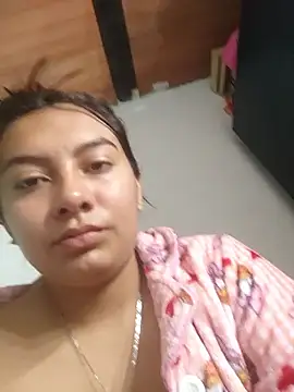 Snapshot of Janne_ chatting on 10.30.25 Janne  online show from 10.30.25