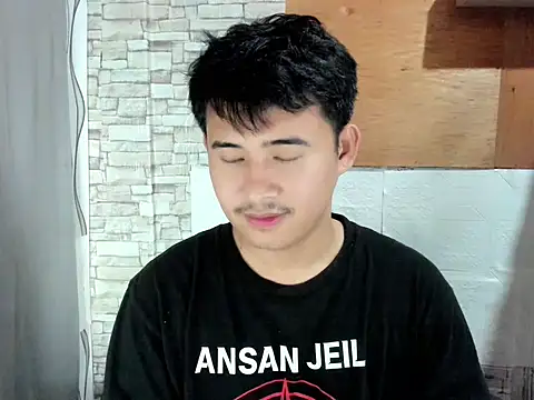 Snapshot of Adim-pinoy146 chatting on 04.29.26 Adim-pinoy146 online show from 04.29.26