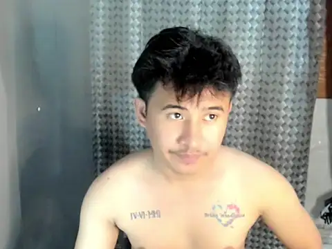 Snapshot of Adim-pinoy146 chatting on 05.25.26 Adim-pinoy146 online show from 05.25.26
