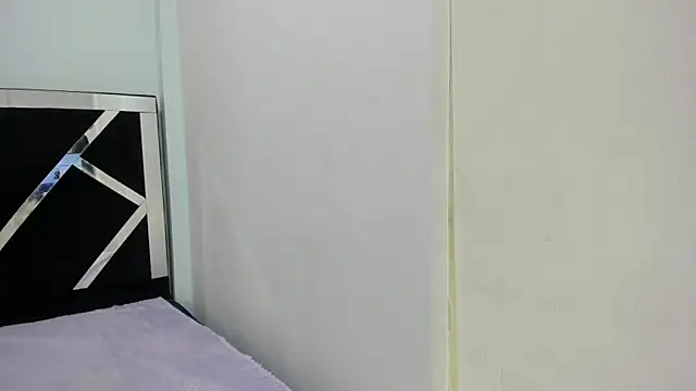 Snapshot of iisabella_noa chatting on 10.03.25 iisabella noa online show from 10.03.25