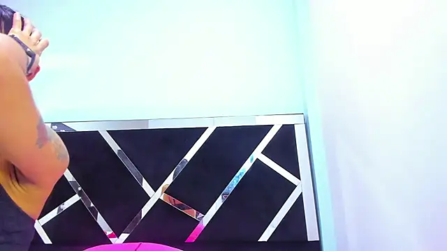 iisabella noa online show from 01.08.26