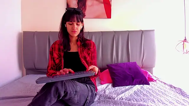 iisabella noa online show from 03.26.26