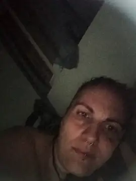 est 82 online show from 09.20.25