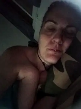 est 82 online show from 10.03.25