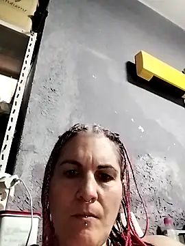 est 82 online show from 10.07.25