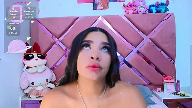 BrittanyBoa online show from 09.23.25