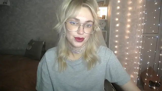 NickyAdamidi online show from 10.05.25