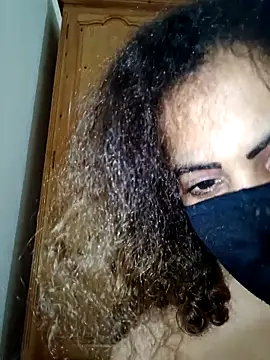 ghadiraa online show from 11.20.25