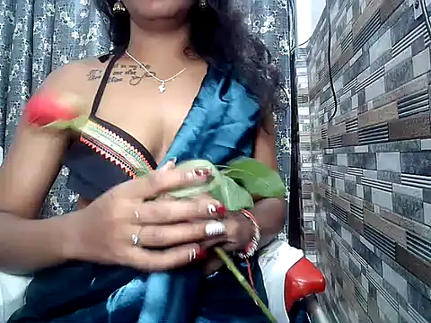 HOT AARVI11 online show from 10.19.25