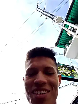 Snapshot of elinnki chatting on 09.20.25 elinnki online show from 09.20.25