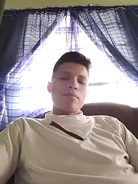 Snapshot of elinnki chatting on 09.22.25 elinnki online show from 09.22.25