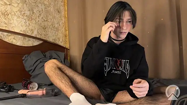 NikGive online show from 02.02.26