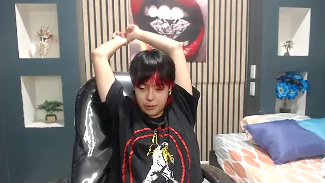 Snapshot of BJkoreanboy chatting on 10.01.25 BJkoreanboy online show from 10.01.25