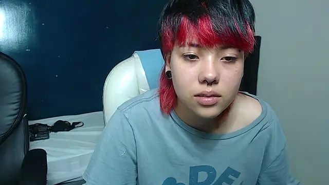 Snapshot of BJkoreanboy chatting on 10.15.25 BJkoreanboy online show from 10.15.25