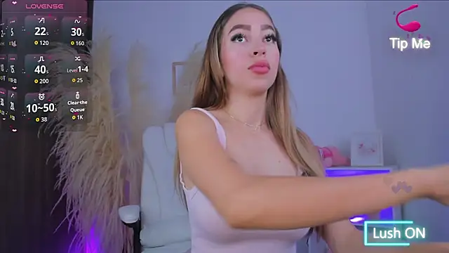 shannel moss   online show from 09.17.25