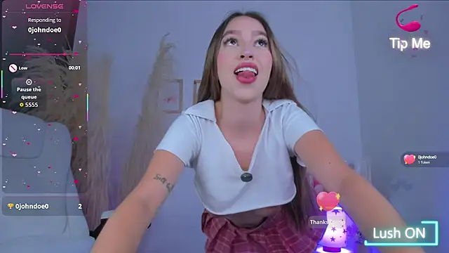 shannel moss   online show from 10.05.25