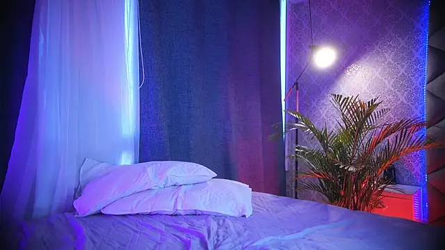 grayce blossoms 24 online show from 09.23.25