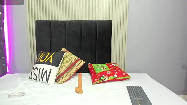 Sex samantha online show from 12.15.25