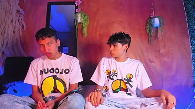 spicy adonhis online show from 04.24.26