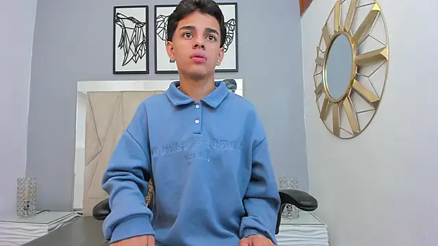 owen  johnson online show from 09.10.25