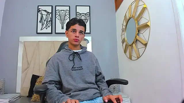 owen  johnson online show from 10.03.25