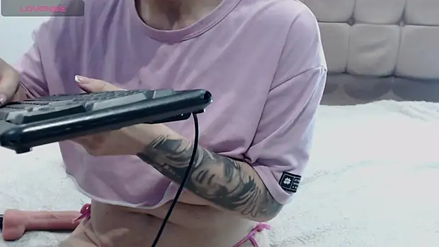 HotAss Hally online show from 10.03.25