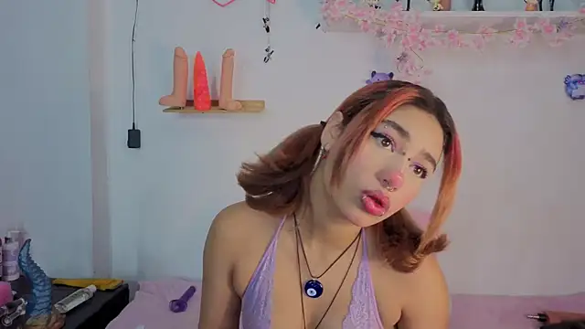 zoelight18 online show from 10.27.25