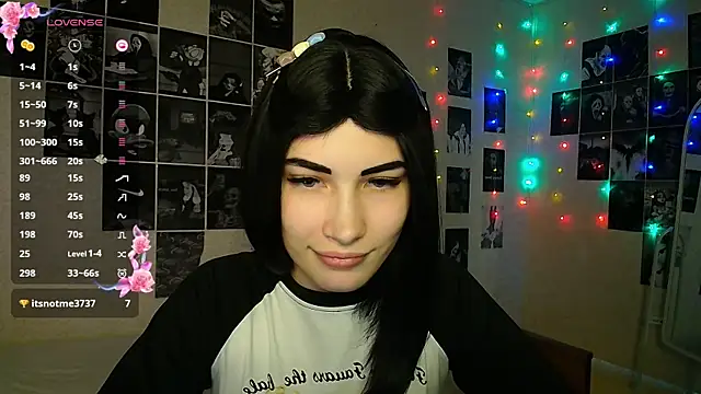 mskissa online show from 10.23.25