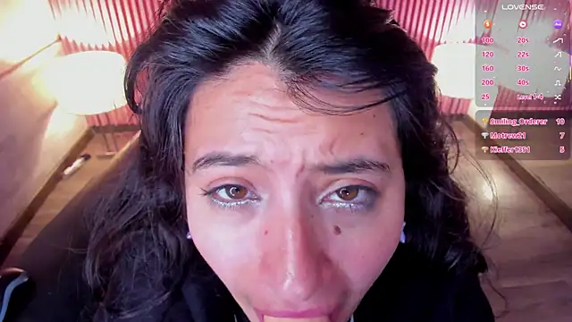 HollyHill  online show from 09.25.25