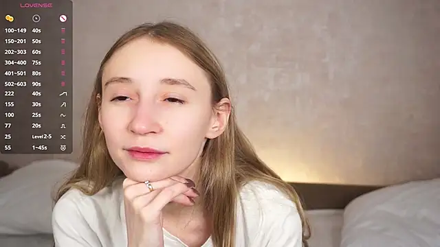 BeatrixHiett online show from 09.21.25