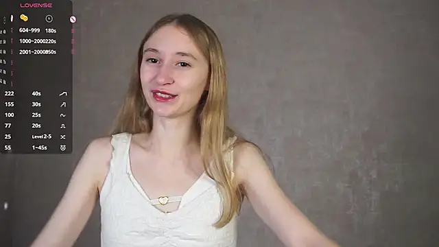 BeatrixHiett online show from 09.26.25