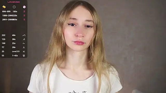 BeatrixHiett online show from 09.29.25