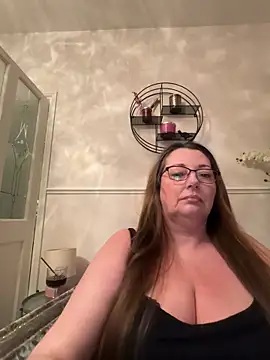 BuxomKitty BBW online show from 03.08.26