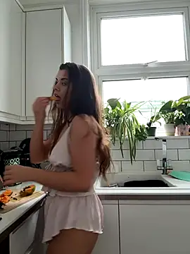 AlitaNova online show from 10.07.25