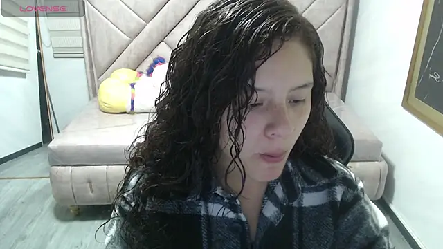 Velvet Moon V online show from 01.19.26