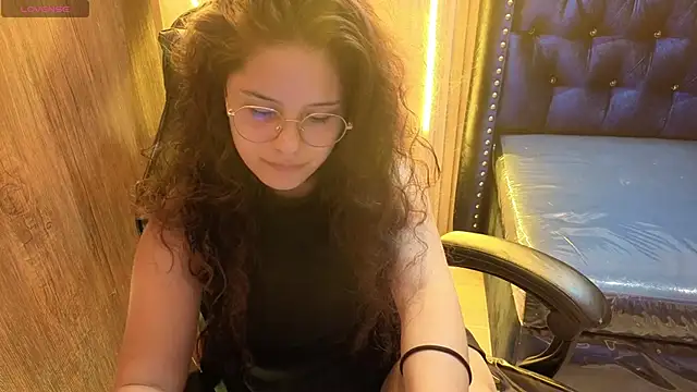 Velvet Moon V online show from 07.01.26