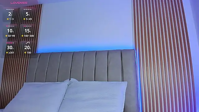 Snapshot of naishaa_ chatting on 09.16.25 naishaa online show from 09.16.25