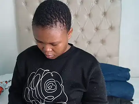 Snapshot of Lolly_Ramochele chatting on 02.24.26 Lolly Ramochele online show from 02.24.26