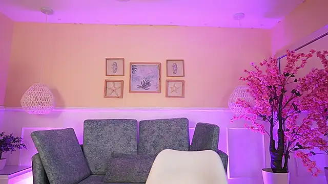 JadeSummerr online show from 09.20.25