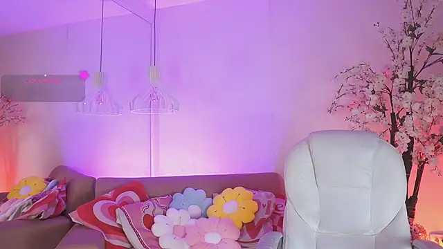 JadeSummerr online show from 02.10.26