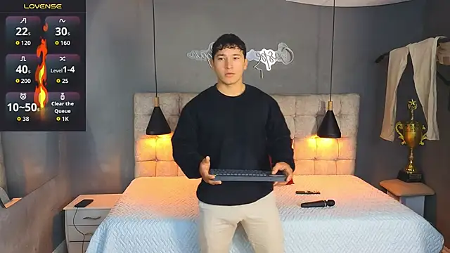 Horny nick18 online show from 10.06.25