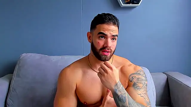 Snapshot of Paul_Phoenix chatting on 09.16.25 Paul Phoenix online show from 09.16.25