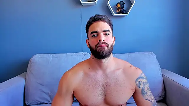 Snapshot of Paul_Phoenix chatting on 10.19.25 Paul Phoenix online show from 10.19.25