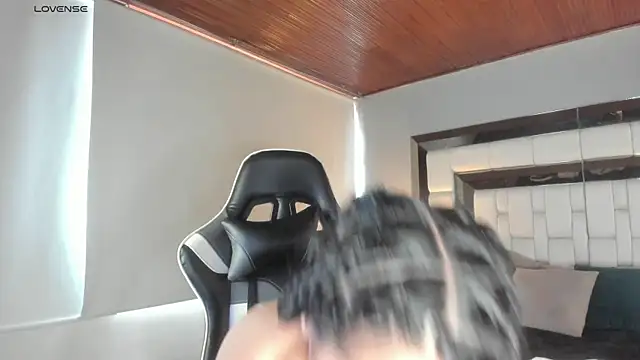 Adhara7 online show from 10.01.25