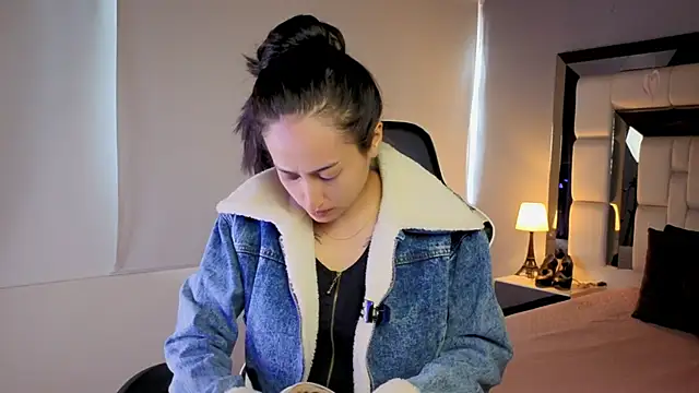 Adhara7 online show from 02.20.26