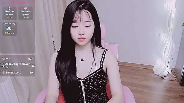 Miu-999 online show from 10.17.25